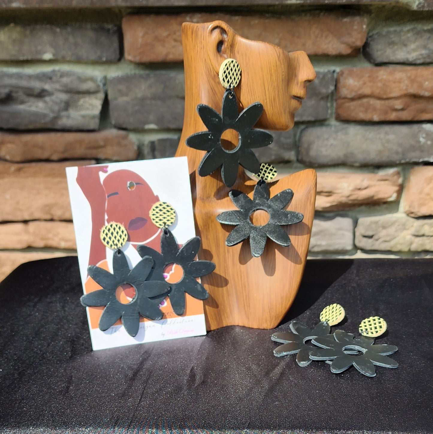 Black Daisies